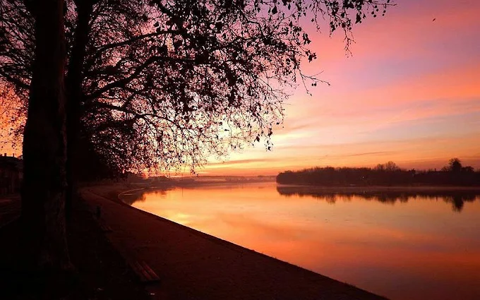 Zalazak sunca nad rijekom Savom